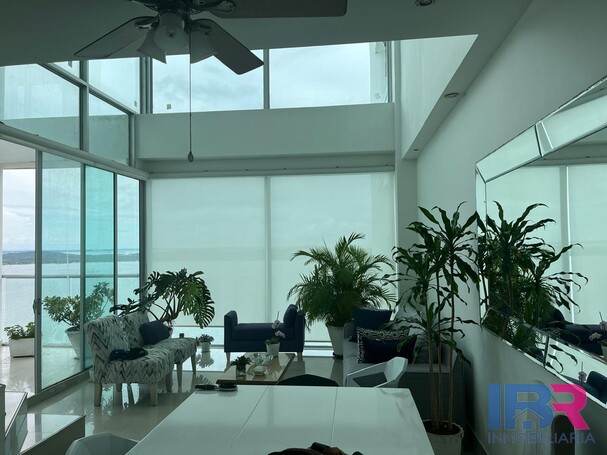 APARTAMENTO EN VENTA EN CASTILLOGRANDE