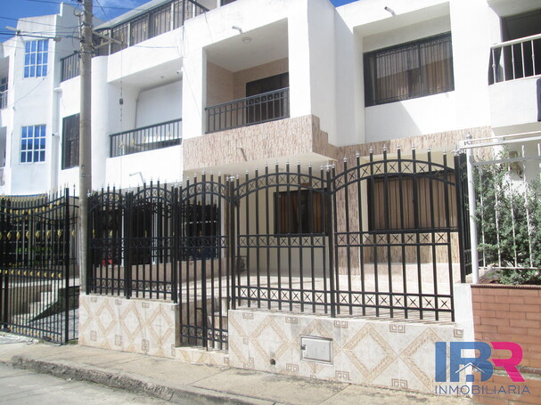 CASA EN VENTA EN EL COUNTRY