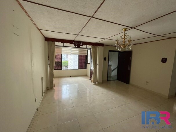 APARTAMENTO EN VENTA EN PIE DE LA POPA