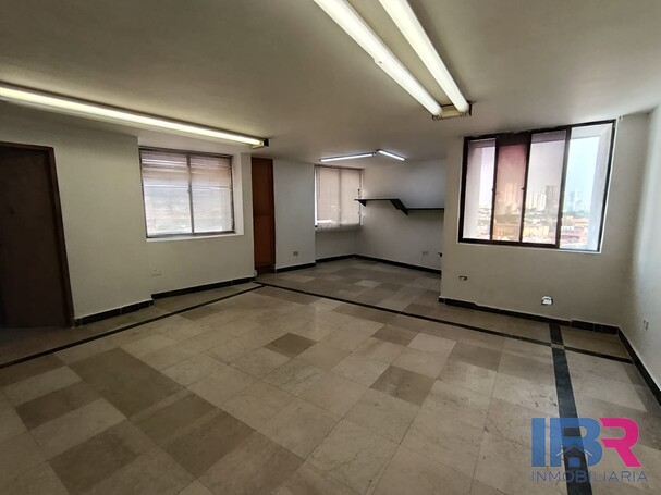 OFICINA EN ARRIENDO EN CENTRO HISTORICO