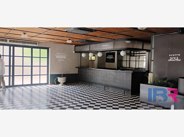 LOCAL EN ARRIENDO EN CENTRO HISTORICO