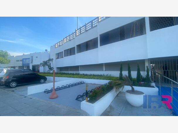 EDIFICIO EN VENTA EN PIE DEL CERRO