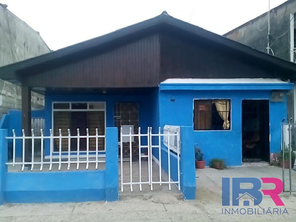 CASA EN VENTA EN DANIEL LEMAITRE