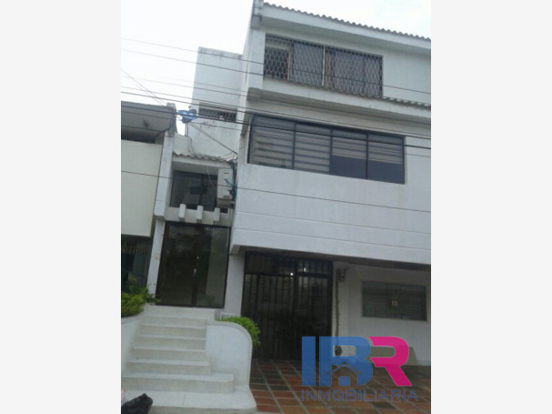Casa Comercial en Venta en Manga