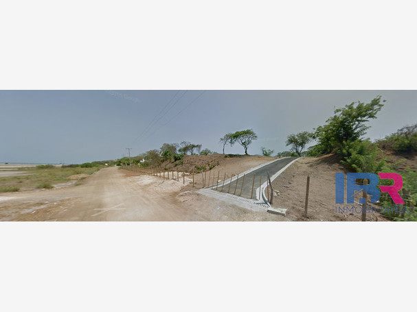 LOTE EN ARRIENDO EN PUNTA CANOA