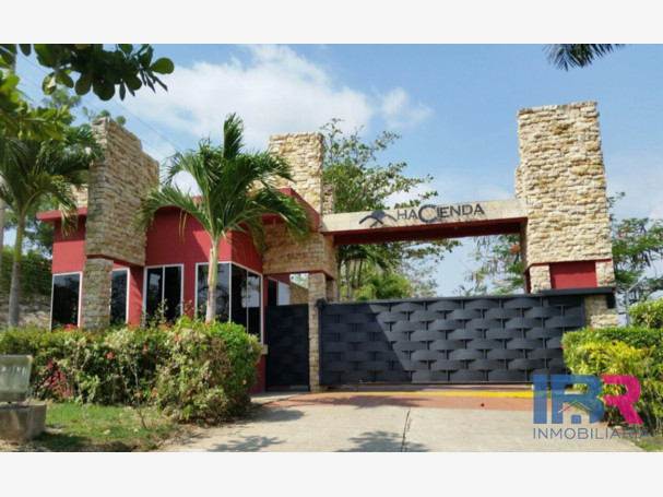CASA EN VENTA EN TURBACO