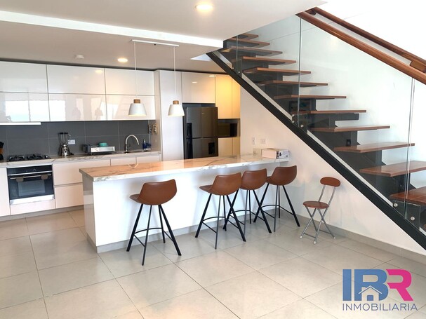 APARTAMENTO EN ARRIENDO EN CRESPO