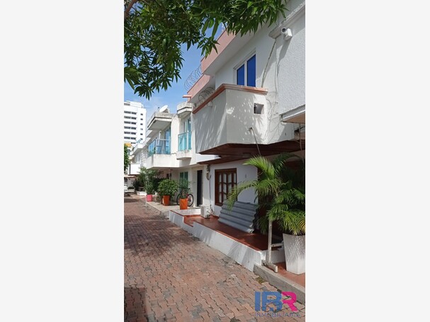 CASA EN VENTA EN MANGA