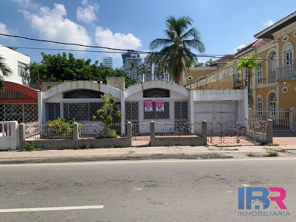 CASA COMERCIAL EN ARRIENDO EN EL CABRERO