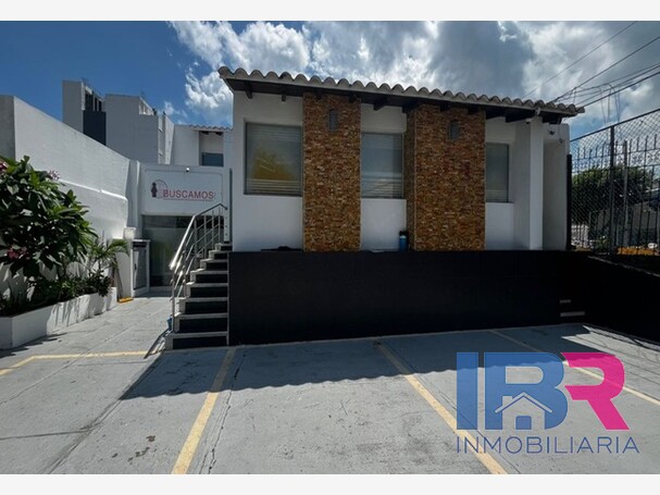 CASA EN VENTA EN PIE DE LA POPA