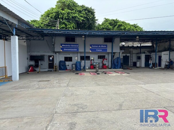 LOCALES EN ARRIENDO EN AVENIDA PEDRO DE HEREDIA
