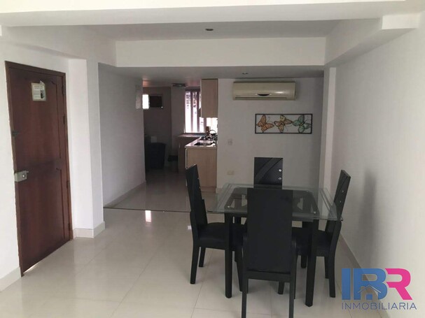 APARTAMENTO EN VENTA EN PIE DE LA POPA