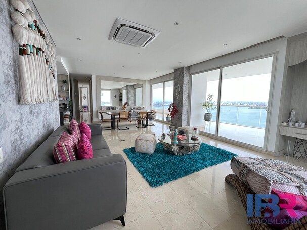 APARTAMENTO EN VENTA EN CASTILLOGRANDE
