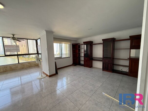 APARTAMENTO EN ARRIENDO EN BOCAGRANDE
