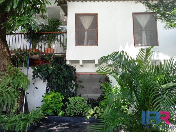 CASA EN VENTA EN MANGA