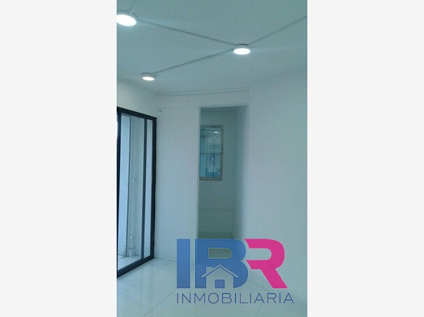 LOCAL EN ARRIENDO EN MANGA