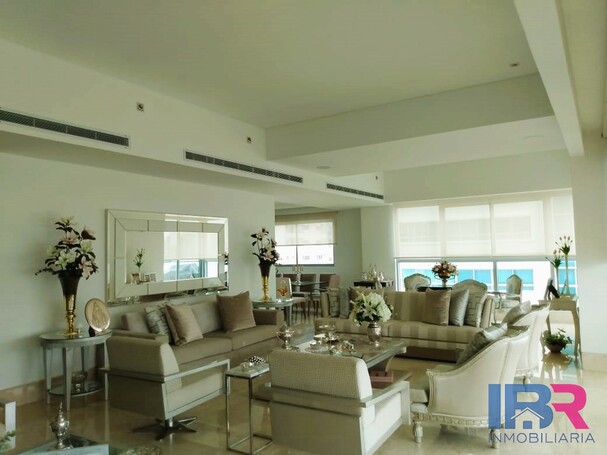 APARTAMENTO EN VENTA EN CASTILLOGRANDE