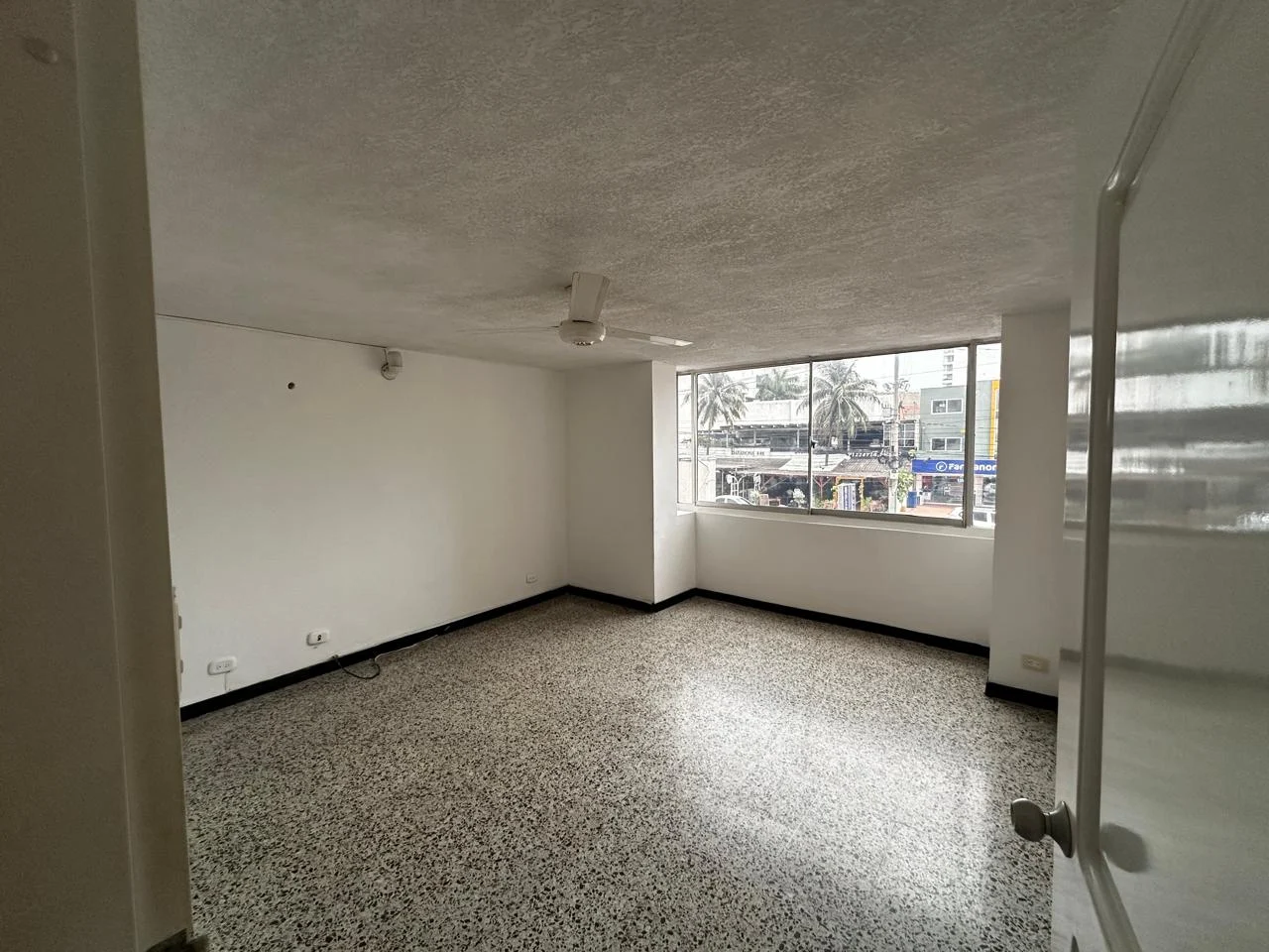 APARTAMENTO EN ARRIENDO EN BOCAGRANDE