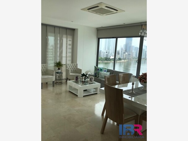 APARTAMENTO EN VENTA EN CASTILLOGRANDE