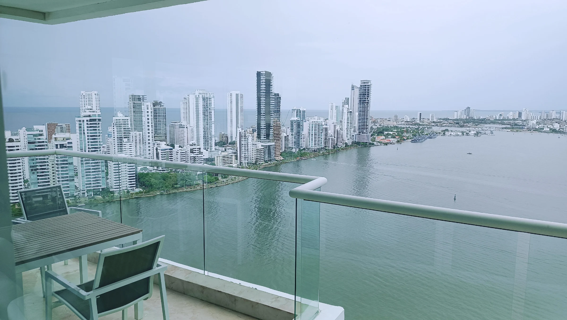 APARTAMENTO EN VENTA EN CASTILLOGRANDE