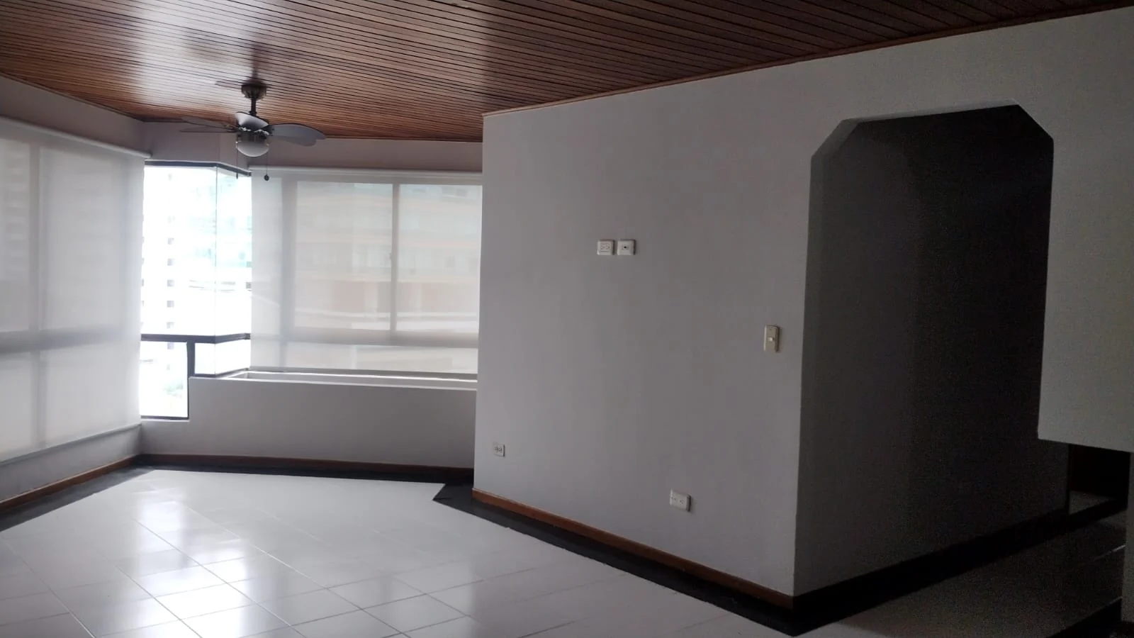 APARTAMENTO EN ARRIENDO EN BOCAGRANDE