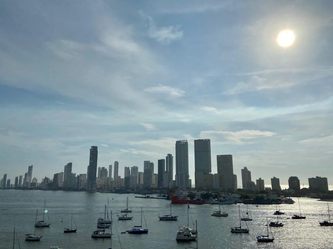 APARTAMENTO EN VENTA EN MANGA