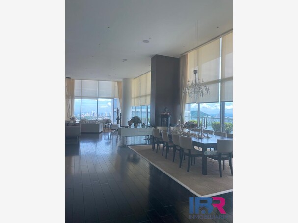 APARTAMENTO EN VENTA EN BOCAGRANDE