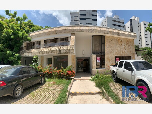 CASA COMERCIAL EN ARRIENDO EN BOCAGRANDE