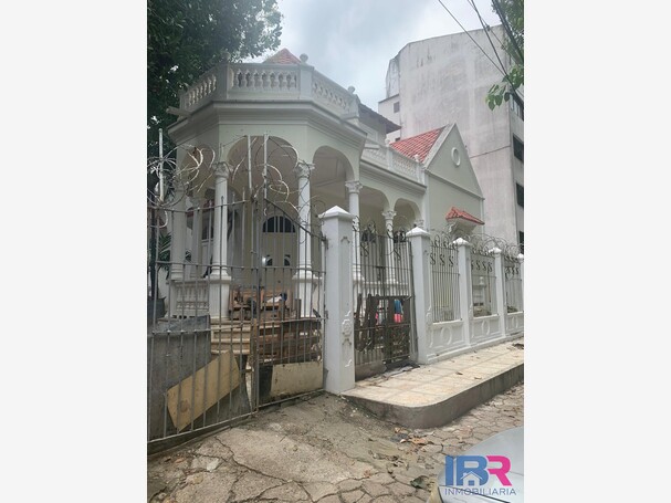 CASA COMERCIAL EN ARRIENDO EN PIE DE LA POPA