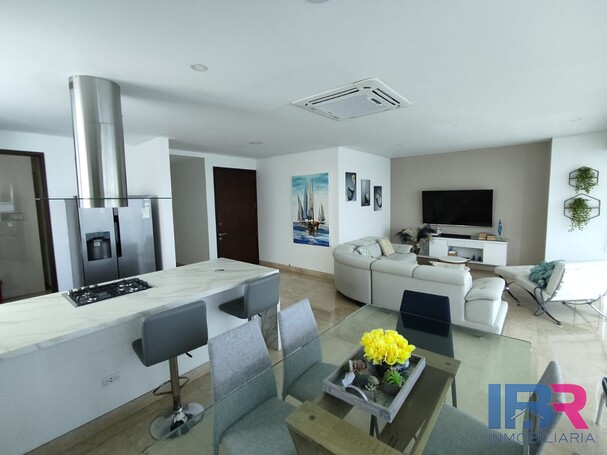 APARTAMENTO EN VENTA EN CASTILLOGRANDE