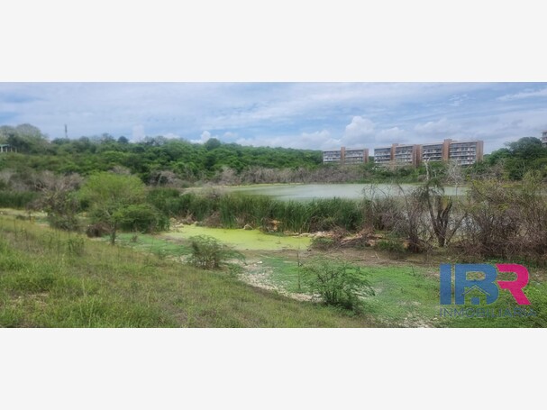 LOTE EN VENTA EN MANZANILLO DEL MAR