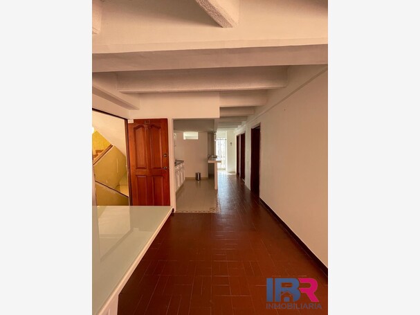 APARTAMENTO EN VENTA EN PIE DE LA POPA