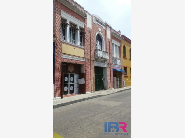 CASA COMERCIAL EN ARRIENDO EN CENTRO HISTORICO