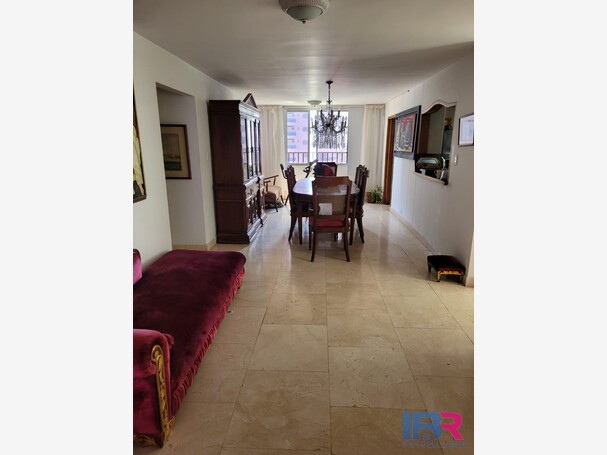 APARTAMENTO EN VENTA EN EL LAGUITO
