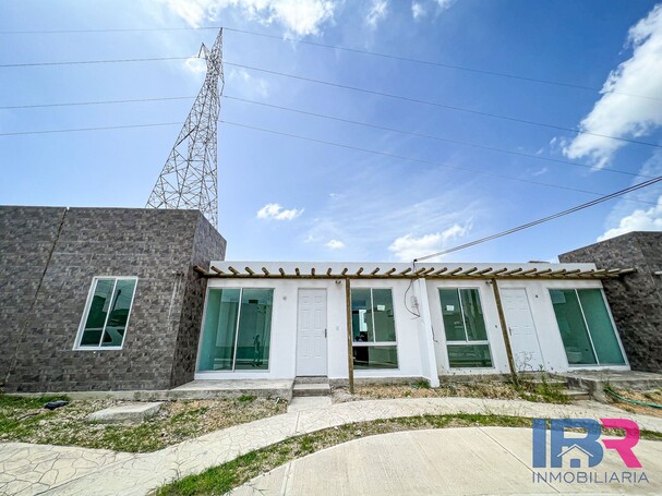CASA EN VENTA EN VILLA GRANDE DE INDIAS