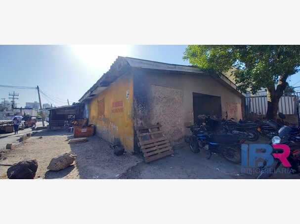 CASA LOTE EN VENTA EN BOSQUE