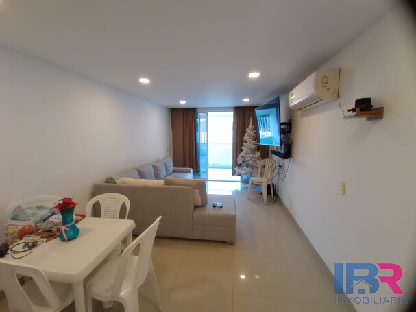 APARTAMENTO EN VENTA EN CANAPOTE