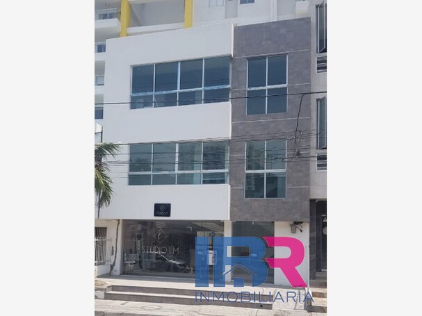 EDIFICIO EN VENTA EN MANGA