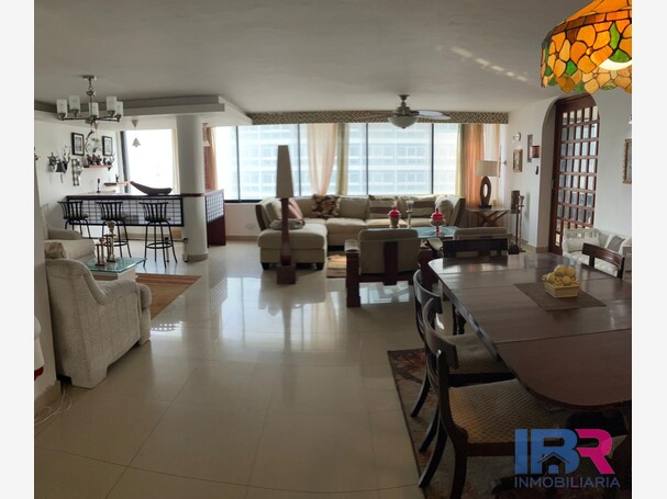 APARTAMENTO EN ARRIENDO EN BOCAGRANDE