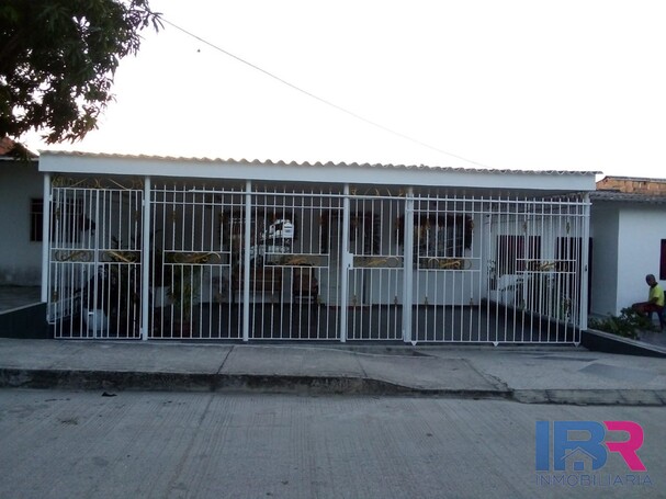 CASA EN VENTA EN GALAPA