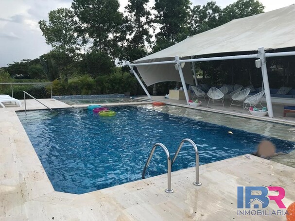 CASA EN VENTA EN BARU