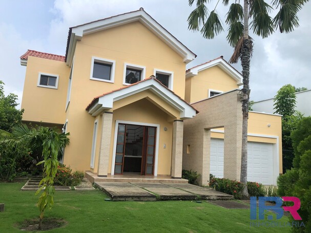 CASA EN VENTA EN ZONA NORTE