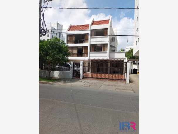 CASA EN VENTA EN CASTILLOGRANDE