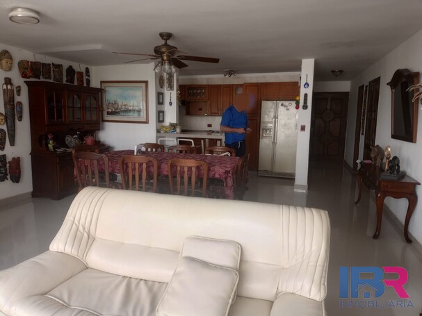 APARTAMENTO EN VENTA EN EL LAGUITO