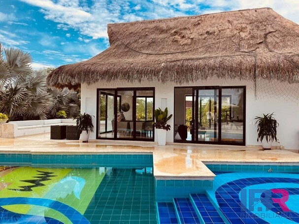 CASA EN VENTA EN BARU
