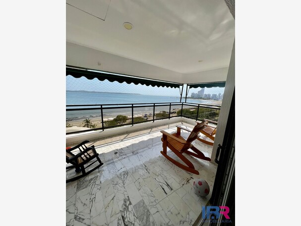 APARTAMENTO EN VENTA EN CASTILLOGRANDE