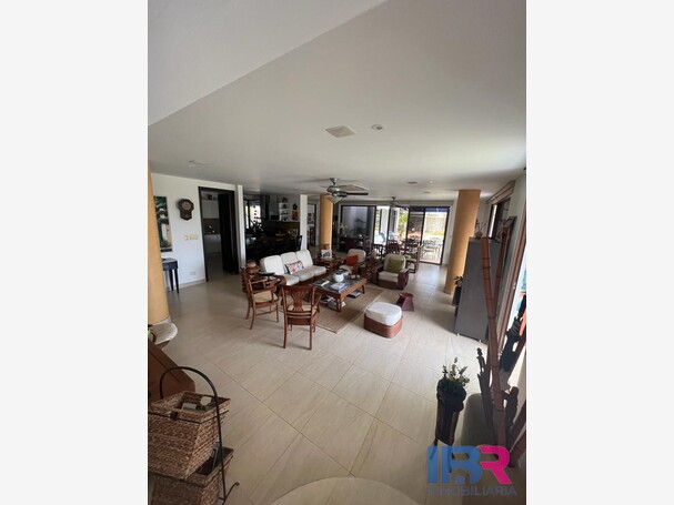 CASA EN VENTA EN ZONA NORTE