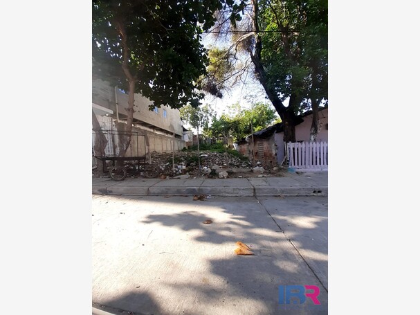 LOTE EN VENTA EN SAN ISIDRO