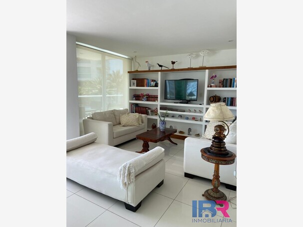 APARTAMENTO EN VENTA EN ZONA NORTE